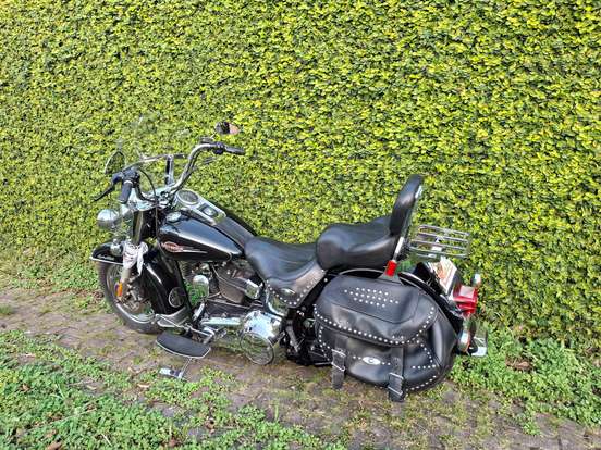 HARLEY-DAVIDSON-SOFTAIL HERITAGE CLASSIC-2008