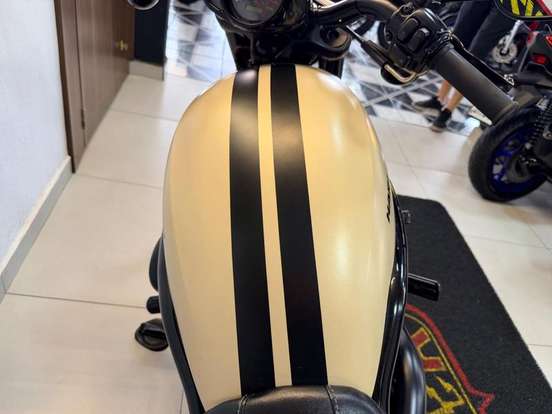 HARLEY-DAVIDSON-SPORTSTER 1200 CUSTOM HARLEY-DAVIDSON-SPORTSTER 1200 CUSTOM-2013