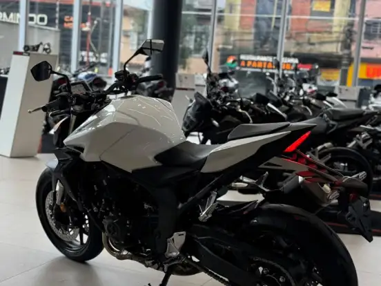 HONDA-CB 1000 HORNET HONDA-CB 1000 HORNET-2026