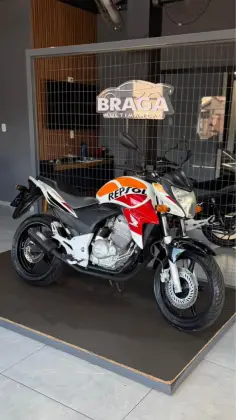 HONDA CB 300R 