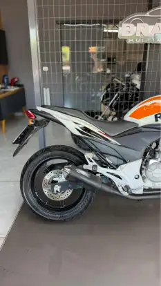 HONDA-CB 300R-2014