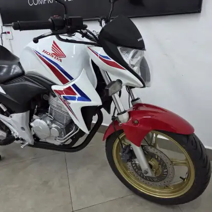 HONDA-CB 300R-2015