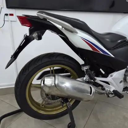 HONDA-CB 300R-2015