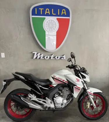 HONDA CB TWISTER 