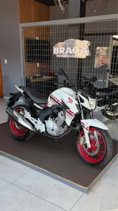 HONDA CB TWISTER 