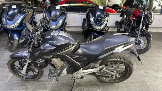 HONDA-CB TWISTER-2022