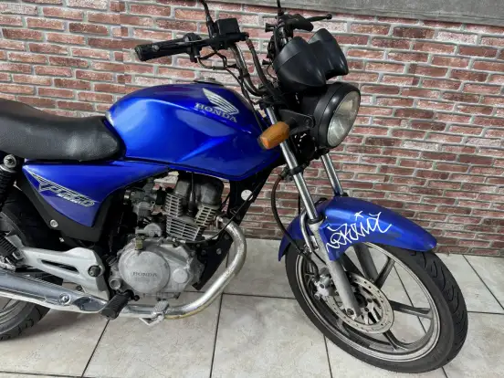 HONDA-CG 150 TITAN ESD-2004