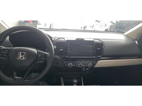 HONDA-CITY-1.5 i-VTEC FLEX HATCH TOURING CVT HONDA-CITY-2022