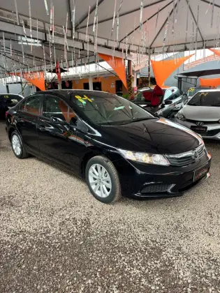 HONDA CIVIC 1.8 LXS 16V FLEX 4P AUTOMÁTICO