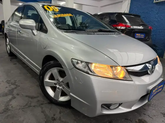 HONDA CIVIC 1.8 LXS 16V FLEX 4P MANUAL