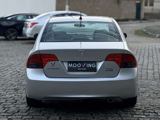 HONDA-CIVIC-2010