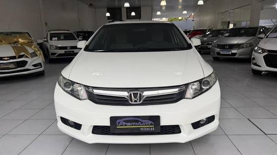 HONDA CIVIC 1.8 LXS 16V FLEX 4P AUTOMÁTICO