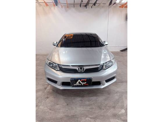HONDA CIVIC 1.8 LXS 16V FLEX 4P AUTOMÁTICO