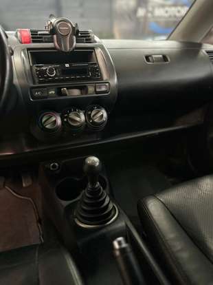 HONDA-FIT-1.4 LX 8V GASOLINA 4P MANUAL HONDA-FIT-2004