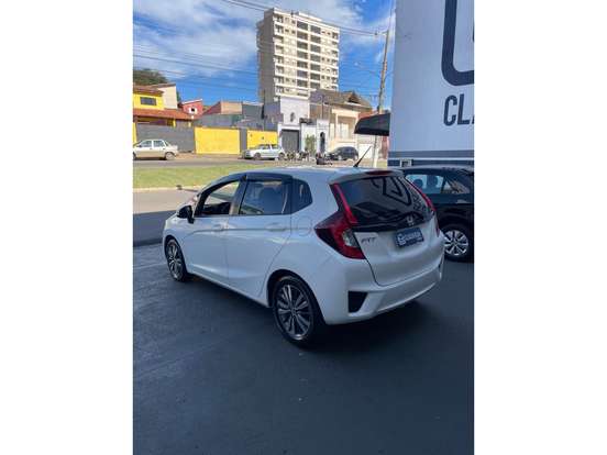 HONDA-FIT-2016