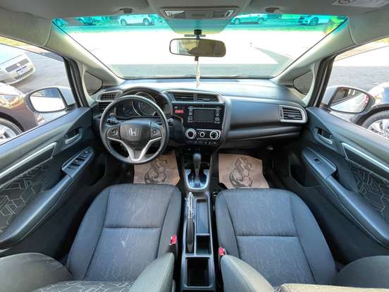 HONDA-FIT-2016