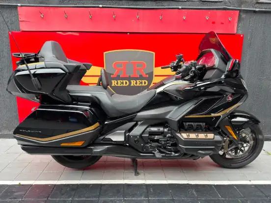 HONDA-GL 1800 GOLD WING TOUR HONDA-GL 1800 GOLD WING TOUR-2024