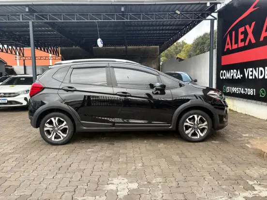 HONDA-WR-V-2018