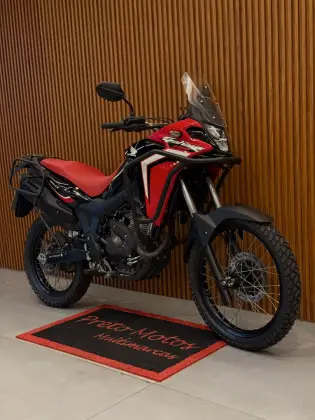 HONDA XRE 300 SAHARA 