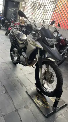 HONDA-XRE 300-2017