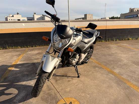 HONDA-CB 300R-2009