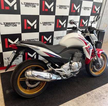 HONDA-CB 300R-2015