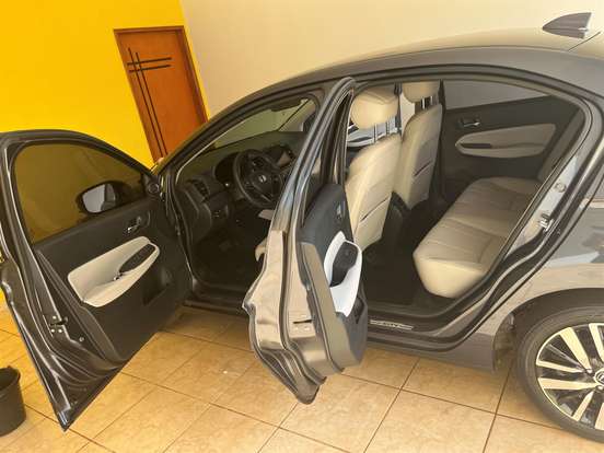 HONDA-CITY-2023