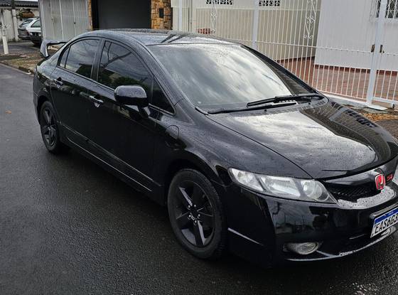 HONDA CIVIC 1.8 LXS 16V FLEX 4P AUTOMÁTICO