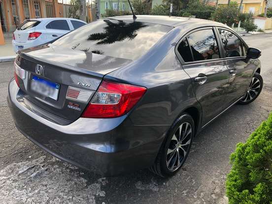 HONDA-CIVIC-2015