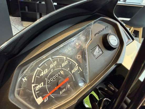 HONDA-POP 110i ES-2026