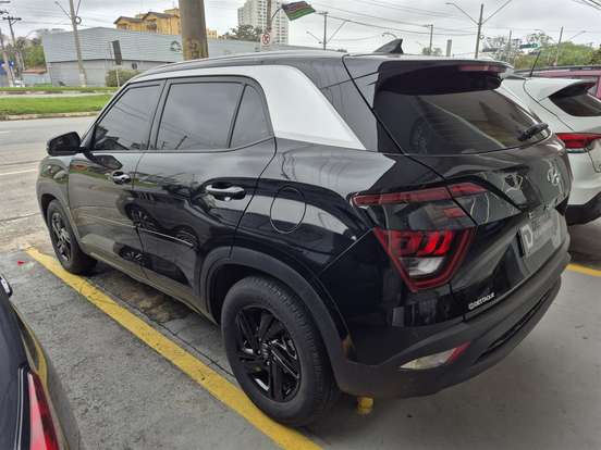 HYUNDAI-CRETA-2022