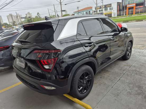 HYUNDAI-CRETA-2022