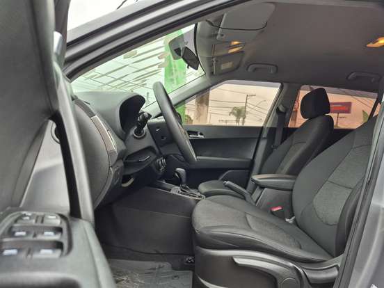 HYUNDAI-CRETA-2023