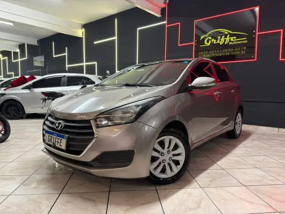HYUNDAI HB20 1.0 COMFORT PLUS 12V FLEX 4P MANUAL