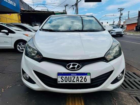 HYUNDAI-HB20-2015