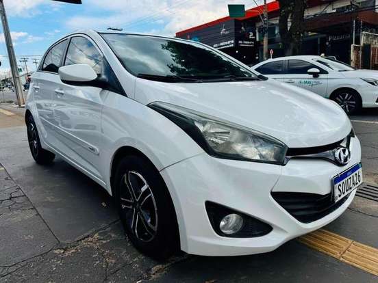 HYUNDAI-HB20-1.0 COMFORT 12V FLEX 4P MANUAL HYUNDAI-HB20-2015