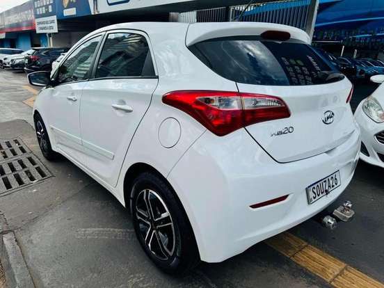 HYUNDAI-HB20-1.0 COMFORT 12V FLEX 4P MANUAL HYUNDAI-HB20-2015
