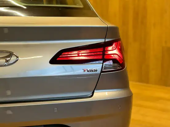 HYUNDAI-HB20S-2021