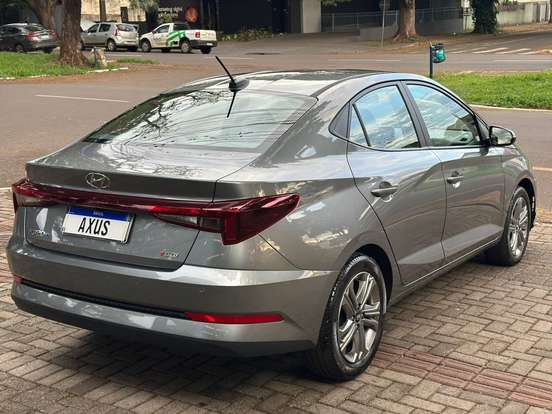 HYUNDAI-HB20S-2025