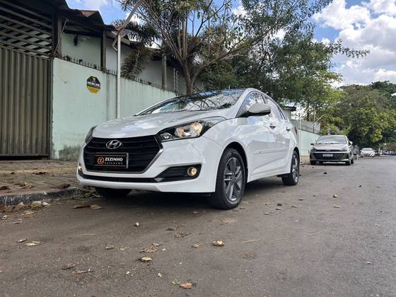 HYUNDAI HB20S 1.6 PREMIUM 16V FLEX 4P AUTOMÁTICO