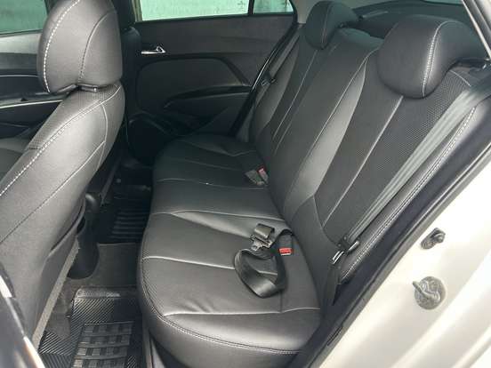 HYUNDAI-HB20S-2015
