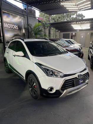 HYUNDAI HB20X 1.6 16V PREMIUM FLEX 4P AUTOMÁTICO