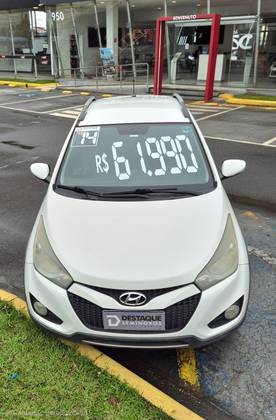 HYUNDAI HB20X 1.6 16V PREMIUM FLEX 4P AUTOMÁTICO