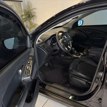 HYUNDAI-IX35-2.0 MPFI GL 16V FLEX 4P AUTOMÁTICO HYUNDAI-IX35-2017
