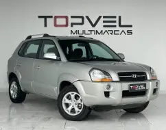 HYUNDAI TUCSON 2.0 MPFI GLS 16V 143CV 2WD GASOLINA 4P AUTOMÁTICO HYUNDAI TUCSON 2.0 MPFI GLS 16V 143CV 2WD GASOLINA 4P AUTOMÁTICO