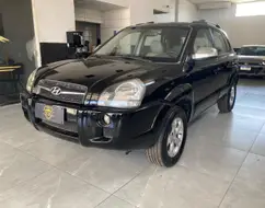 HYUNDAI TUCSON 2.0 MPFI GL 16V 142CV 2WD GASOLINA 4P AUTOMÁTICO HYUNDAI TUCSON 2.0 MPFI GL 16V 142CV 2WD GASOLINA 4P AUTOMÁTICO
