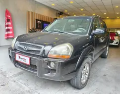 HYUNDAI TUCSON 2.0 MPFI GLS 16V 143CV 2WD FLEX 4P AUTOMÁTICO HYUNDAI TUCSON 2.0 MPFI GLS 16V 143CV 2WD FLEX 4P AUTOMÁTICO