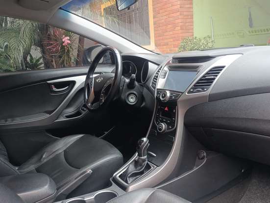 HYUNDAI-ELANTRA-2015