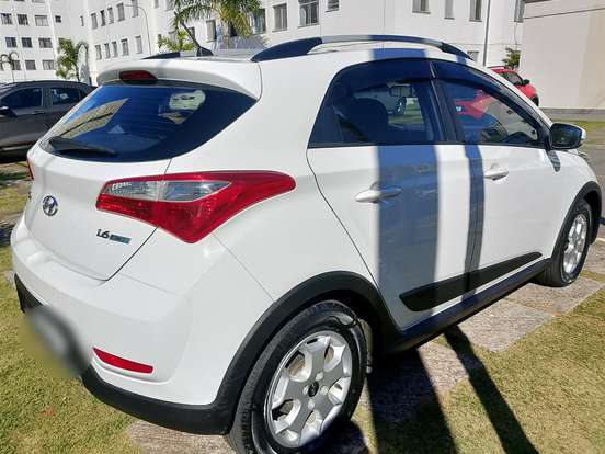 HYUNDAI-HB20-1.6 COMFORT STYLE 16V FLEX 4P MANUAL HYUNDAI-HB20-2015