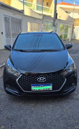HYUNDAI HB20S 1.0 COMFORT PLUS 12V FLEX 4P MANUAL